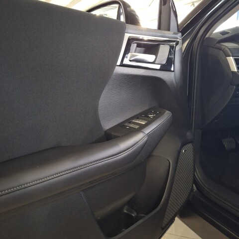 Outlander з аудіосистемою YAMAHA