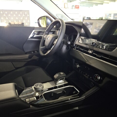 Outlander з аудіосистемою YAMAHA