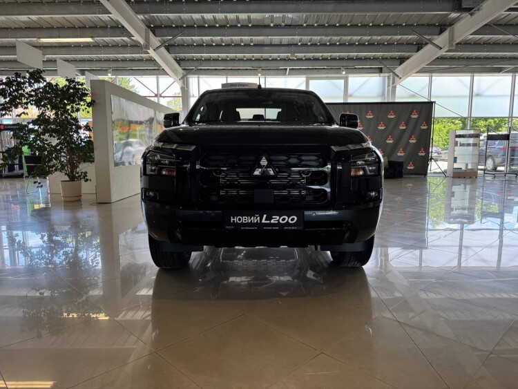 Mitsubishi L200 New Intense