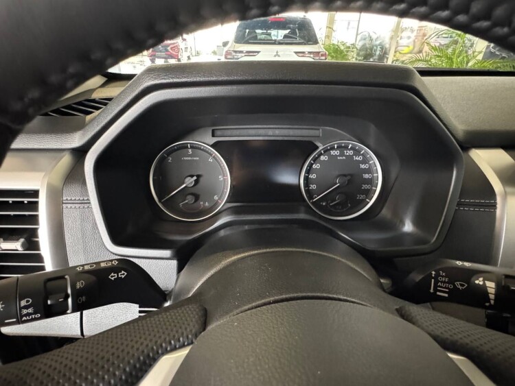 Mitsubishi L200 New Intense