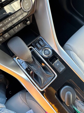Новий Mitsubishi Eclipse Cross 2025