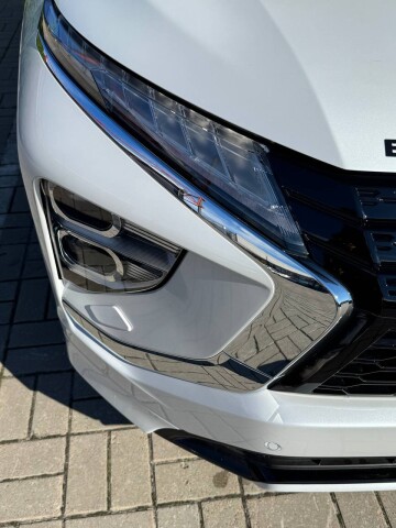 Новий Mitsubishi Eclipse Cross 2025